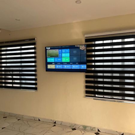 Mirage Lounge Otel Aja Dış mekan fotoğraf