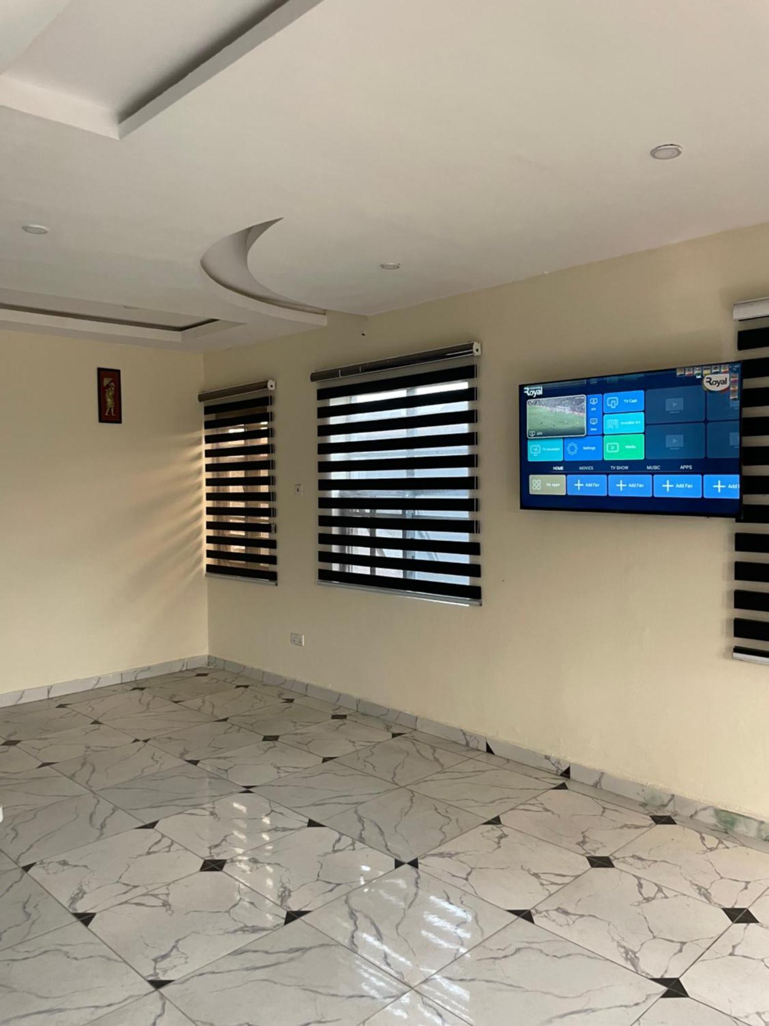 Mirage Lounge Otel Aja Dış mekan fotoğraf